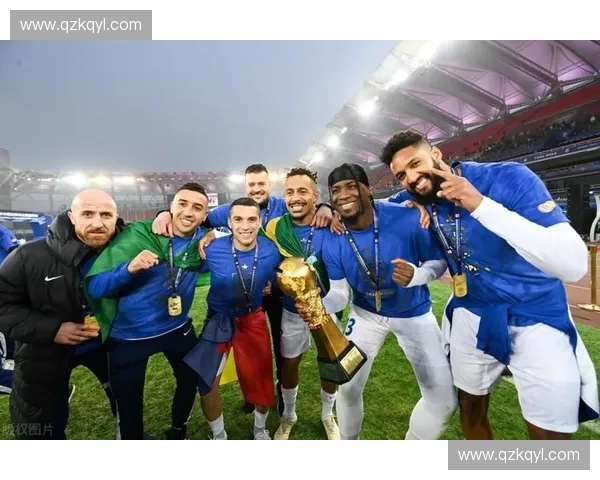 澳式足球联赛发展历程与未来趋势分析：从起步到全球化影响力的崛起